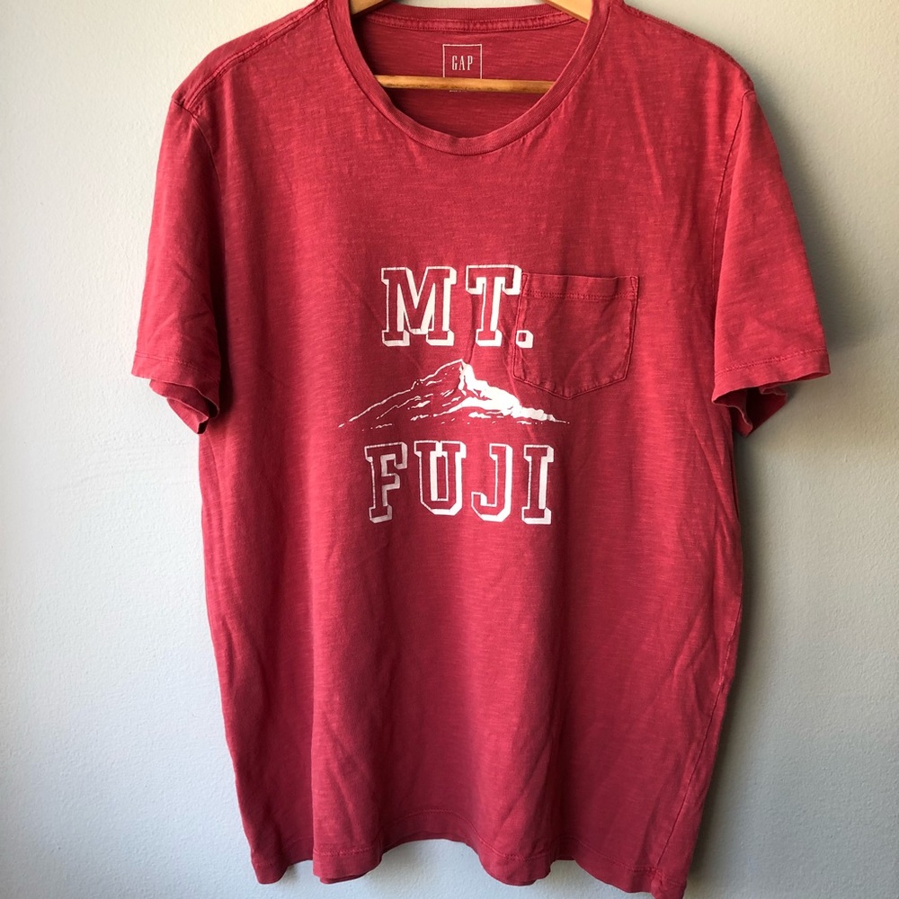 4/$25 GAP Men’s 100% Cotton MT. FUJI Short Sleeve Tee